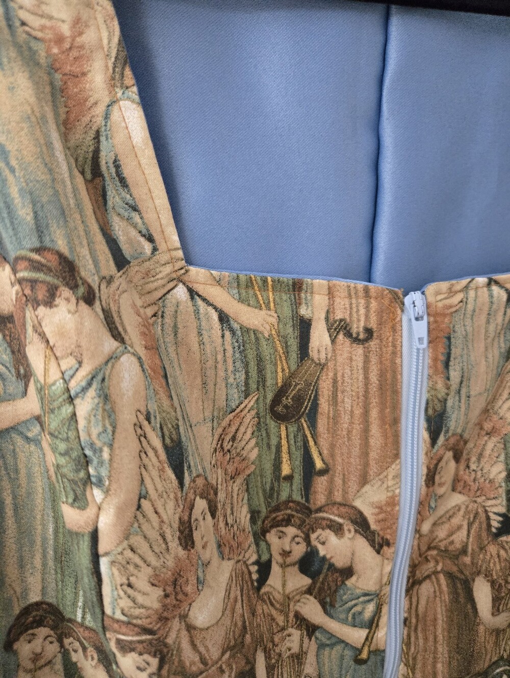 Handmade Angel Patterned Vest - Picture 2 of 3